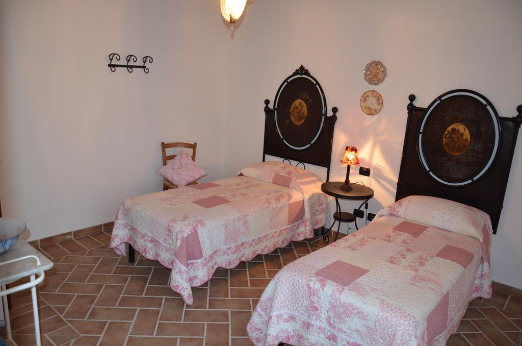 Agriturismo Sant'Alfredo Монтерони-д'Арбия Экстерьер фото